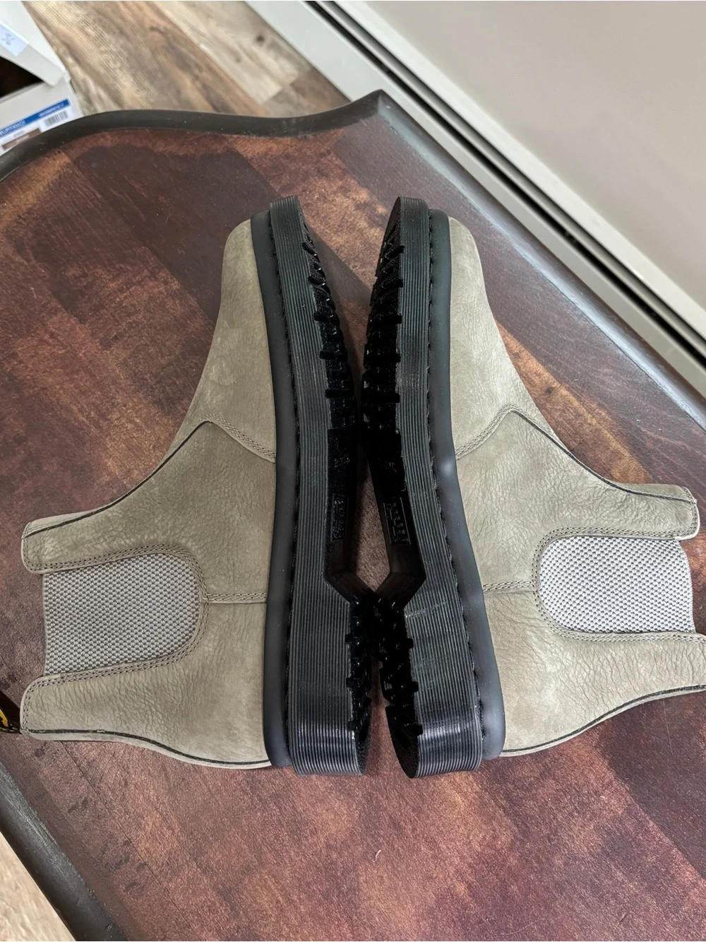 Dr. Martens 2976 Milled Nubuck Chelsea Boots